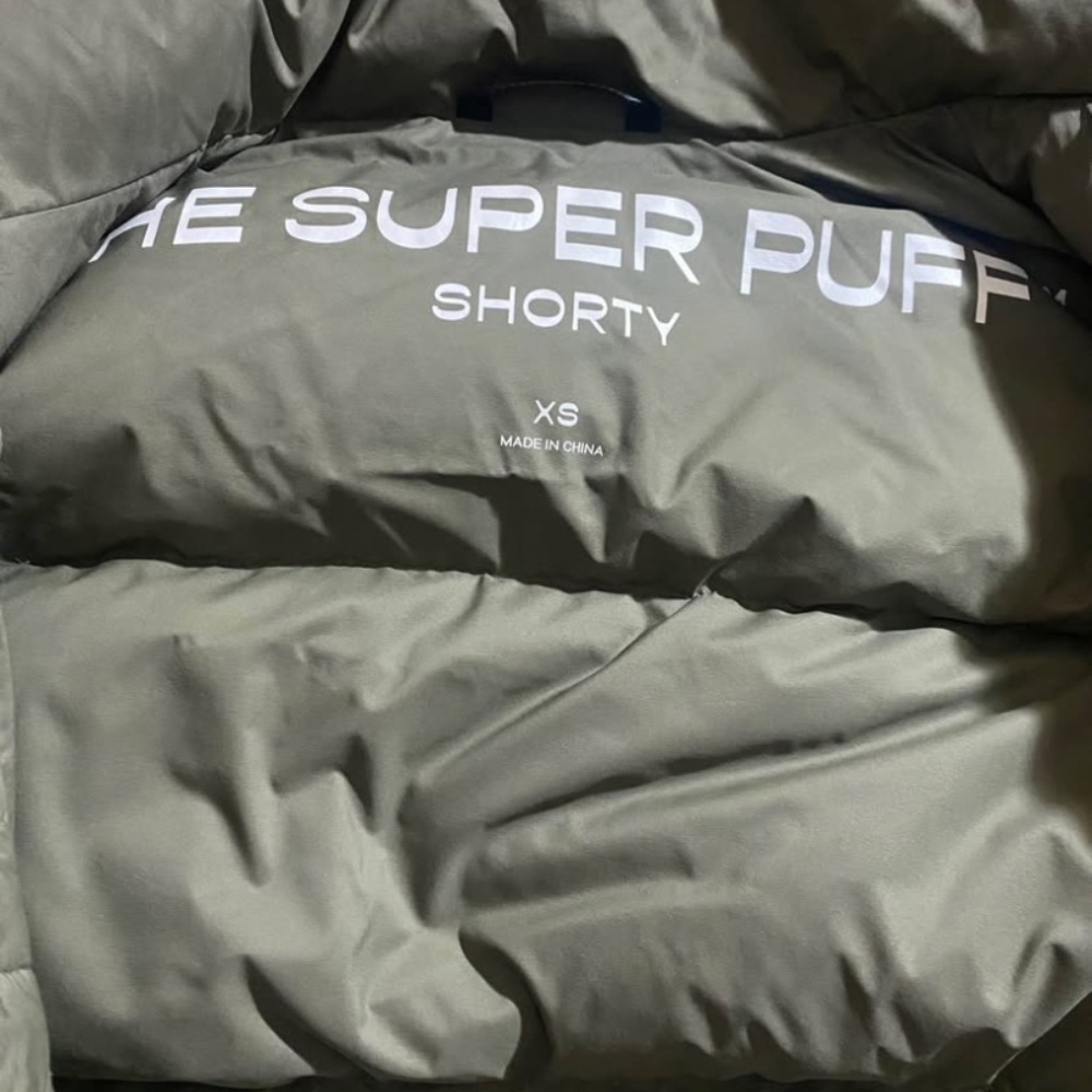 Aritzia super puff shorty - Dark Olive - Picture 8 of 8